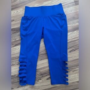 Livi Active Lane Bryan 14/16 Royal Blue Women’s Capri Leggings